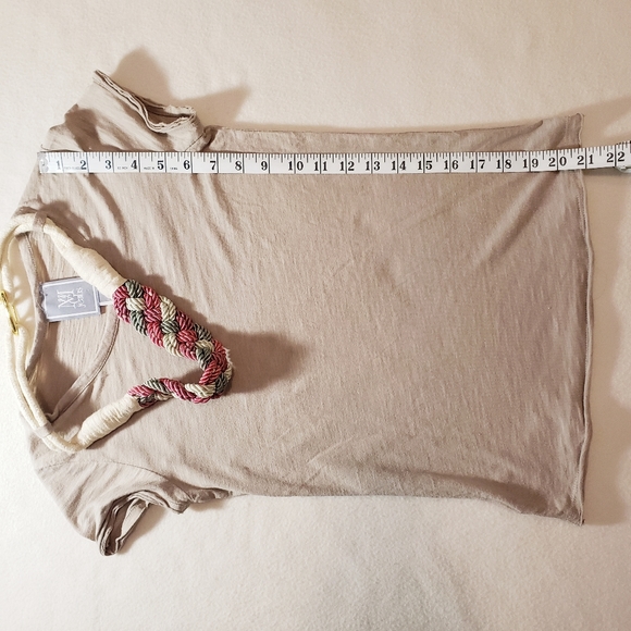 Adorable MANGO Tan Tee Detachable Necklace Top Short Sleeve Crewneck Shirt - Picture 8 of 9